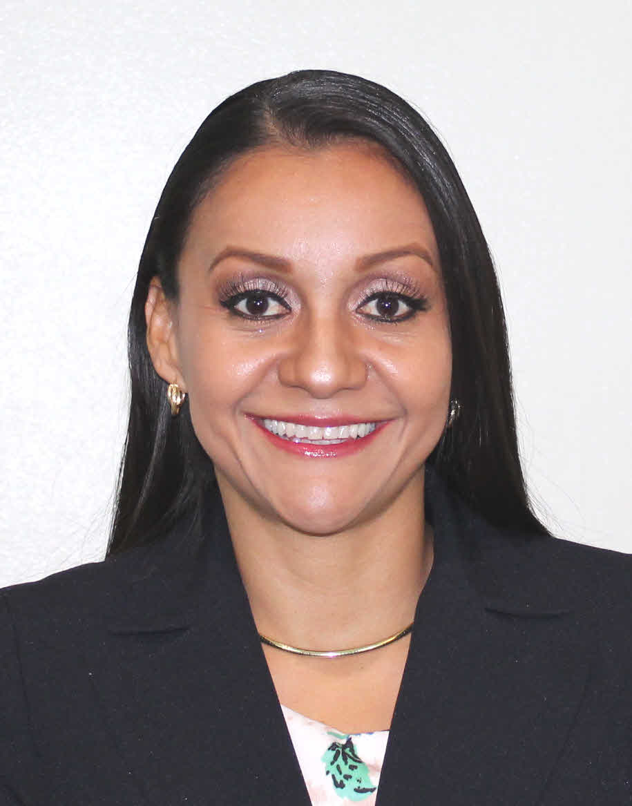 Senadora Gabriela Benavides Cobos