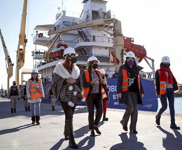 Women in Port