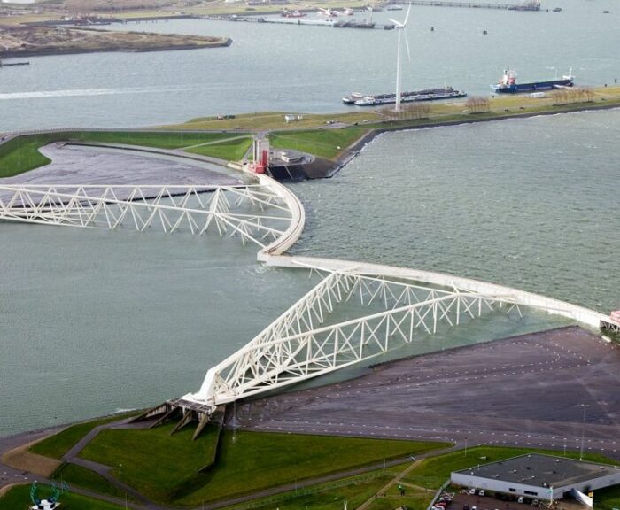 Port Rotterdam, flood protection