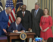 Los puertos de LA-LB, Georgia y Texas (Estados Unidos) reciben ayuda para electrificarse