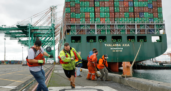 El Puerto de Seattle (Estados Unidos) destina 4,1 millones de dólares a becas para los futuros profesionales del sector