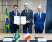 Firma de un acuerdo de cooperación con el Ministerio de Puertos y Aeropuertos de Brasil