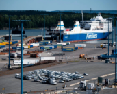 Optimisation des ports verts : amarrage automatique et gares ferroviaires autonomes
