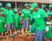 El puerto de Lagos acoge un taller de concienciación medioambiental 